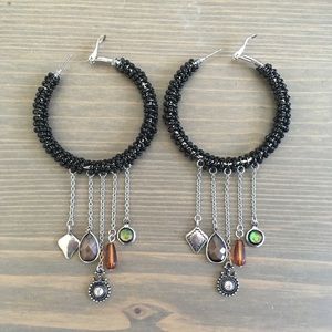 🌸Adorable FREE PEOPLE Earrings NWOT🌸